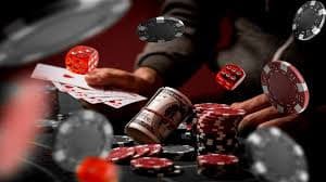 p828 game lobby showing slots and live casino categories on mobile